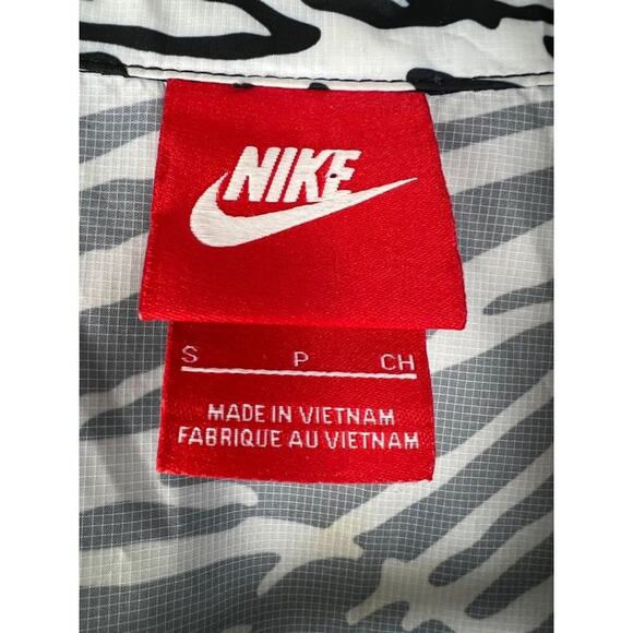 Nike Black White Printed 1/4 Zip Packable Lightweight Windbreaker Small - Picture 6 of 8